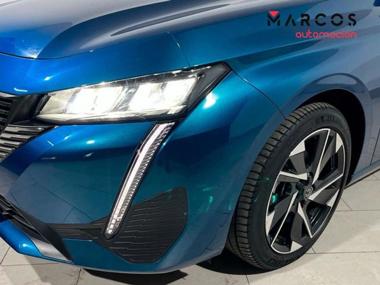 Peugeot 308 PureTech 130 S&S Allure 96 kW (130 CV)