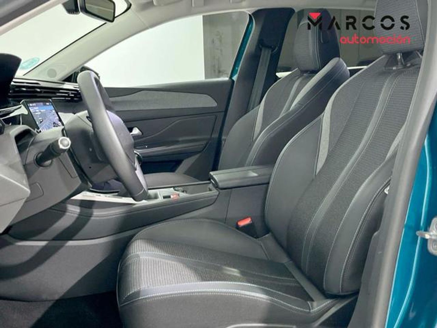 Peugeot 308 PureTech 130 S&S Allure 96 kW (130 CV)