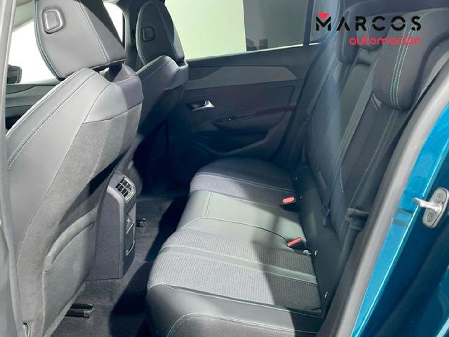 Peugeot 308 PureTech 130 S&S Allure 96 kW (130 CV)