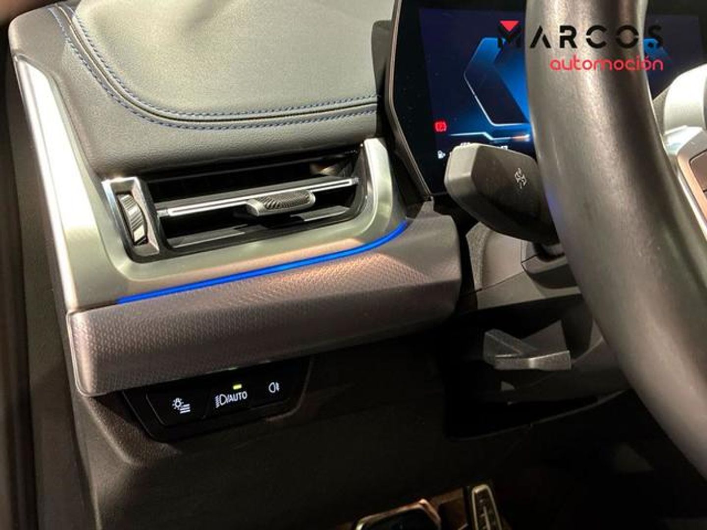 BMW Serie 2 218i Active Tourer 100 kW (136 CV)