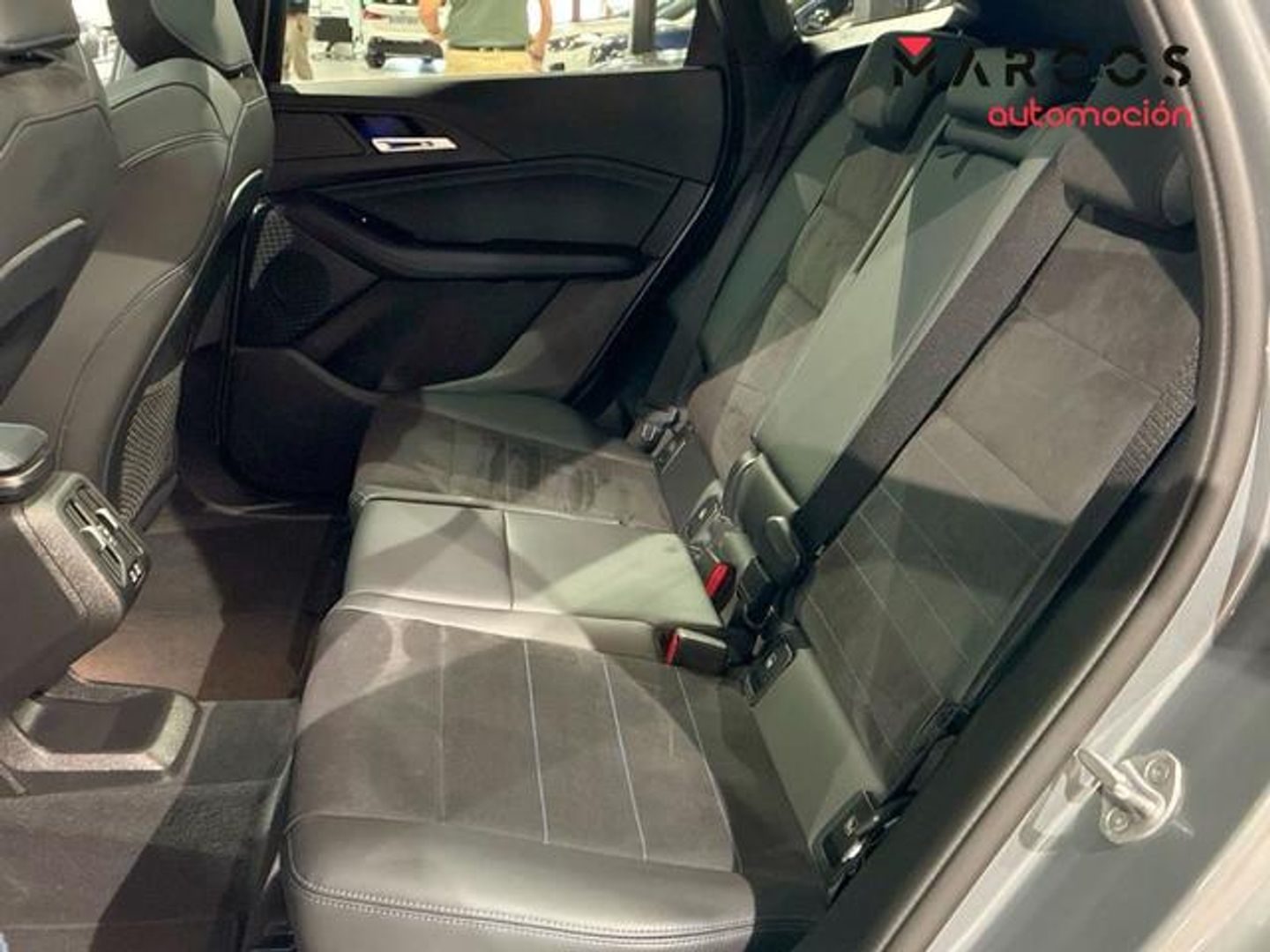 BMW Serie 2 218i Active Tourer 100 kW (136 CV)