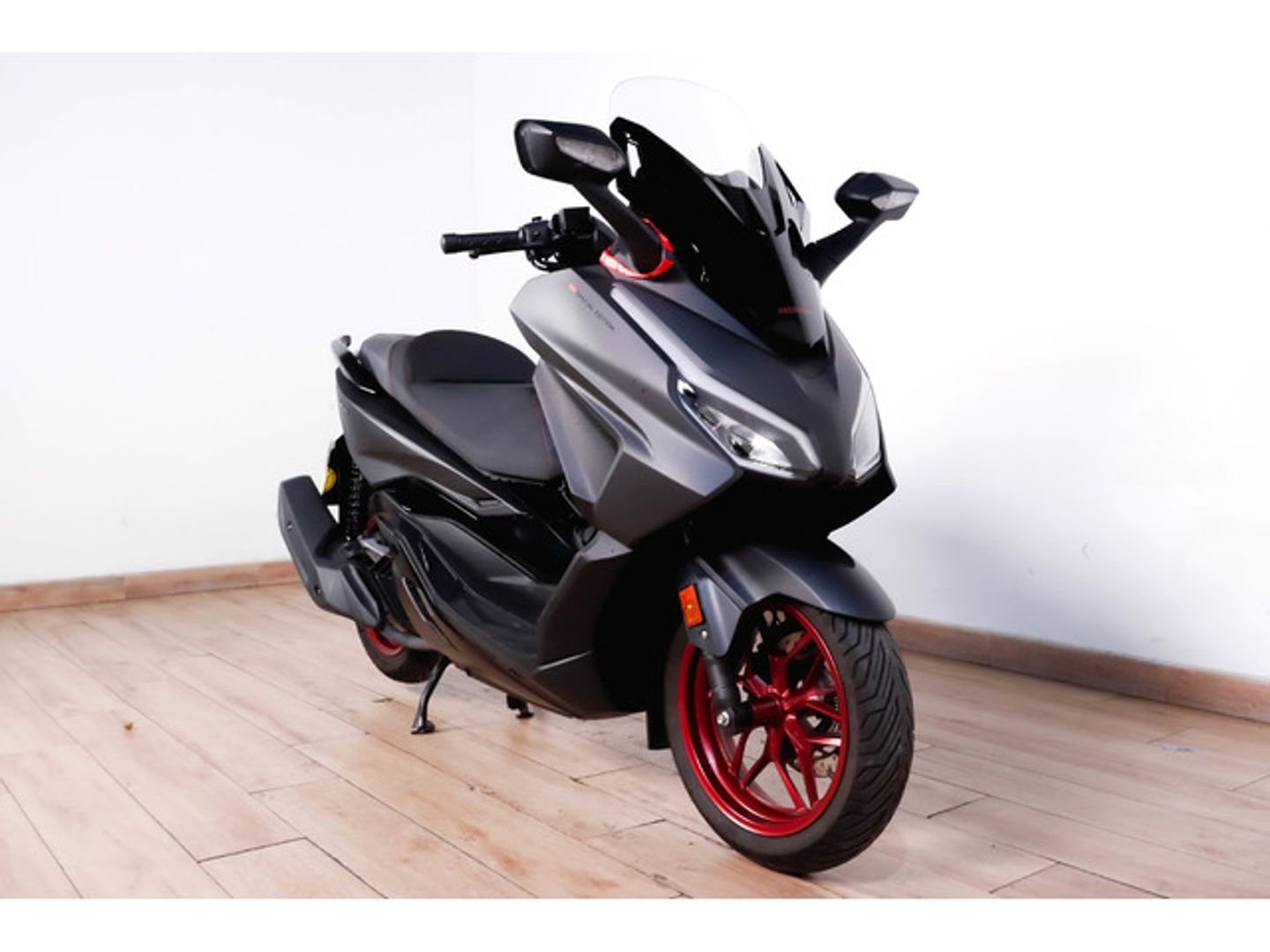 Honda Forza 125 Special Edition