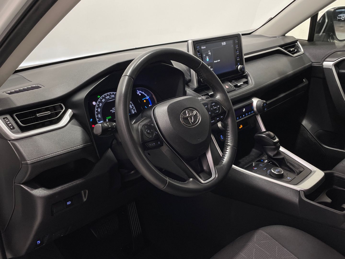 Toyota Rav4 2.5l hybrid Advance 4WD 163 kW (222 CV)