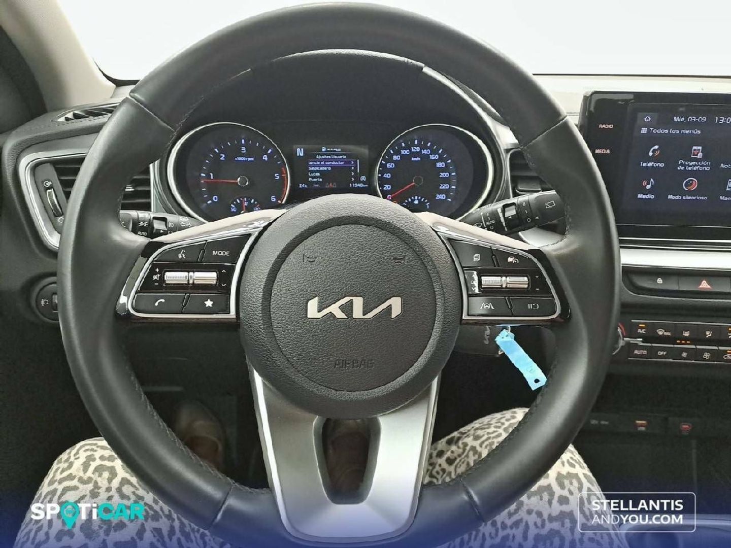 Kia Ceed 1.6 MHEV iMT Drive 100 kW (136 CV)