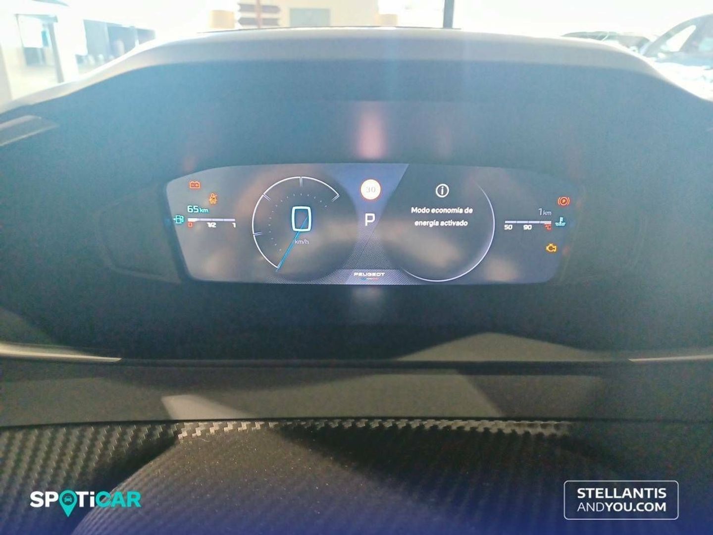 Peugeot 2008 Allure Hybrid eDCS6 100 kW (136 CV)