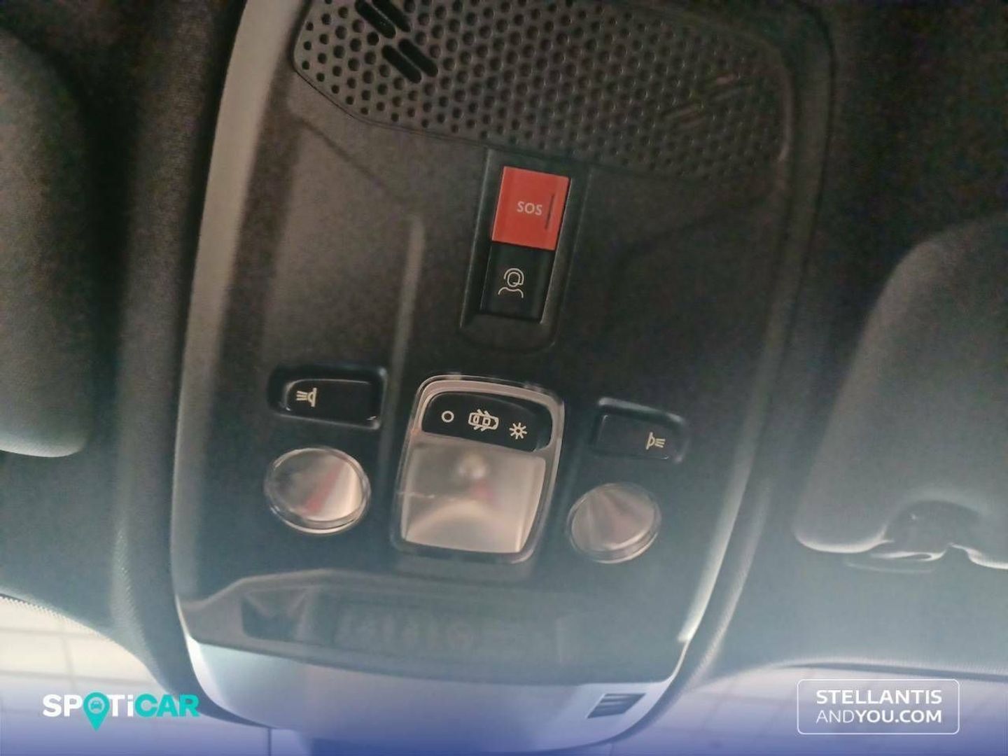 Peugeot 2008 Allure Hybrid eDCS6 100 kW (136 CV)