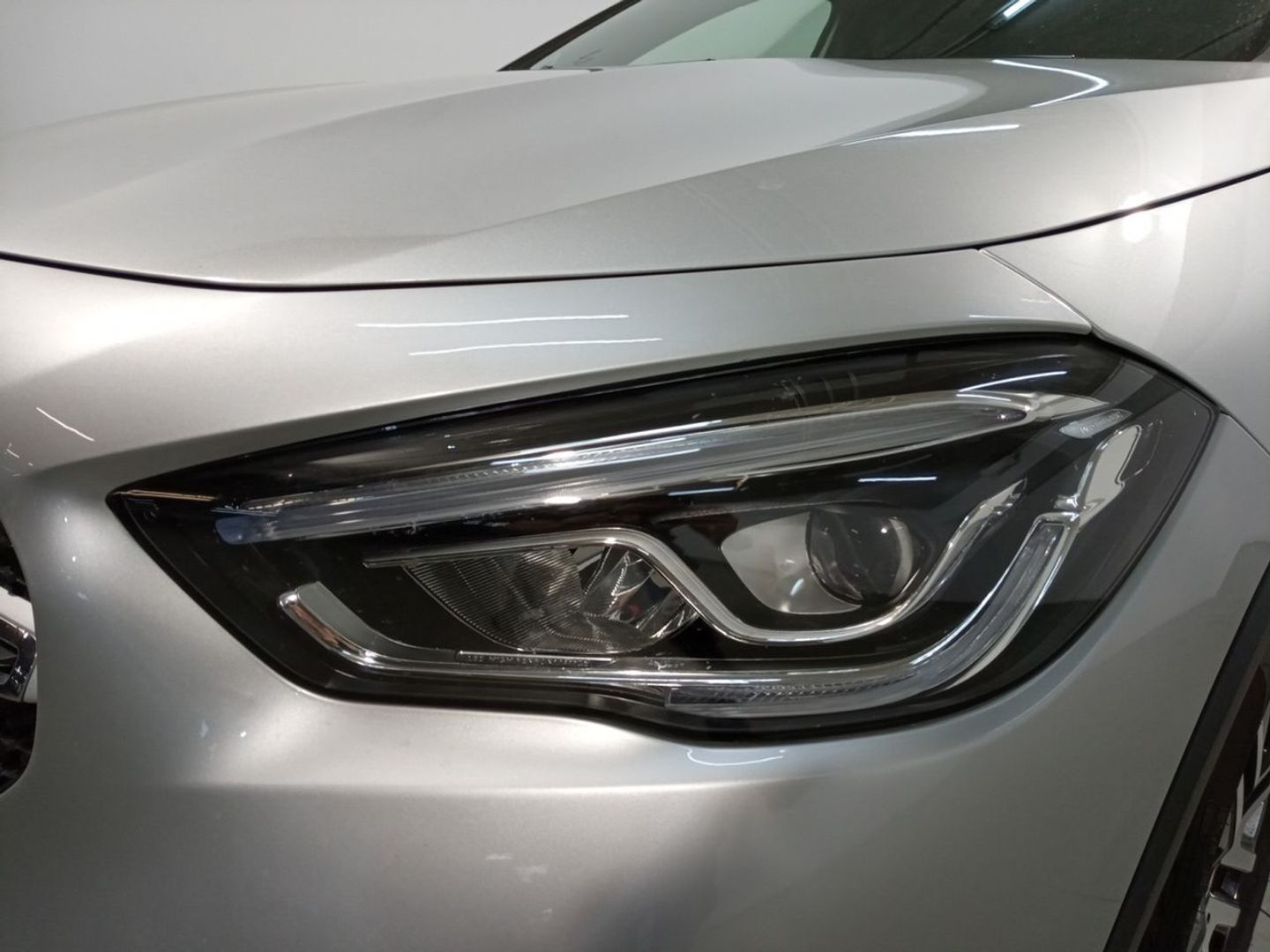 Mercedes-Benz GLA 180 100 kW (136 CV)