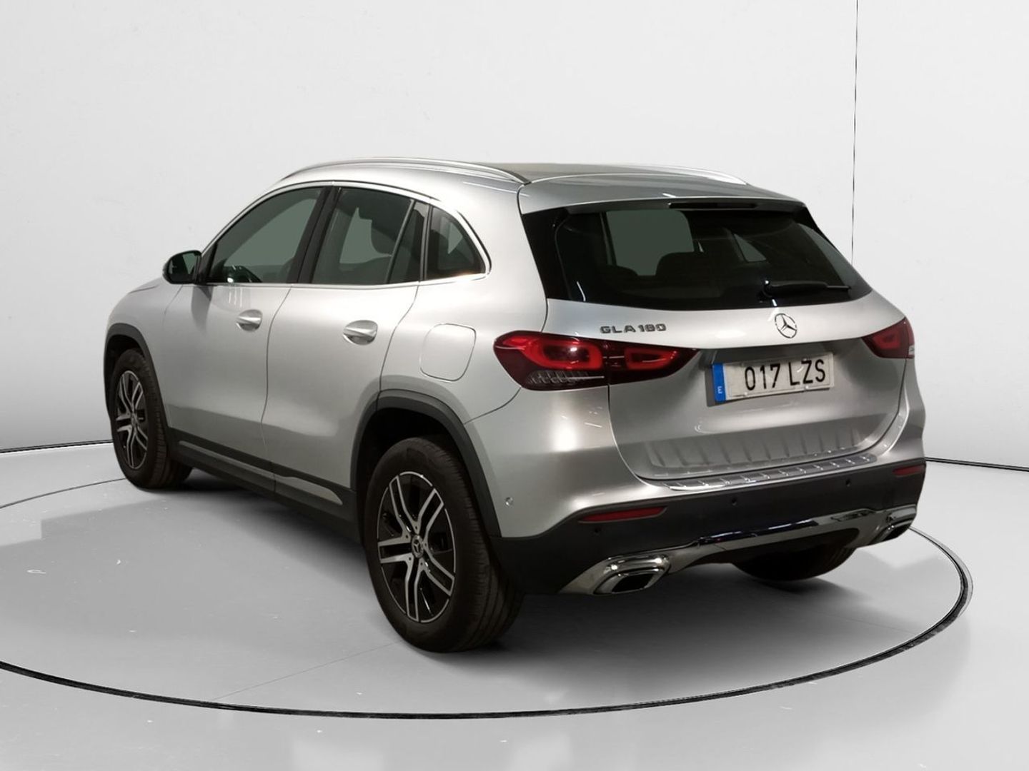 Mercedes-Benz GLA 180 100 kW (136 CV)