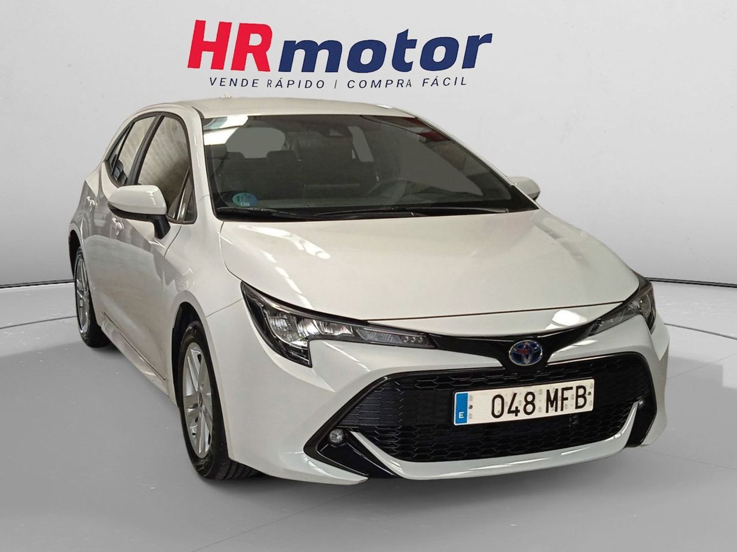 Toyota Corolla 125H Business E-CVT 90 kW (122 CV) Blanco Compact