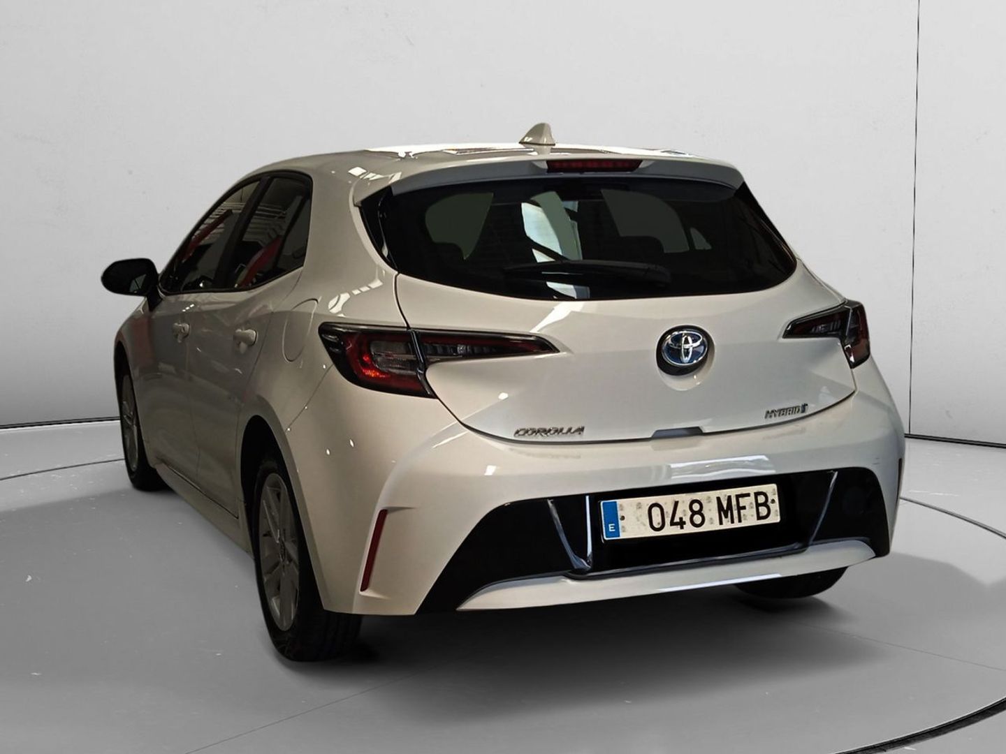 Toyota Corolla 125H Business E-CVT 90 kW (122 CV)