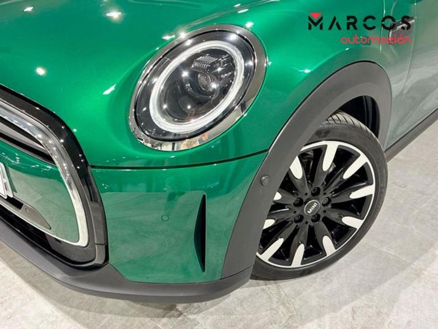 MINI MINI 5 Puertas Cooper 100 kW (136 CV)