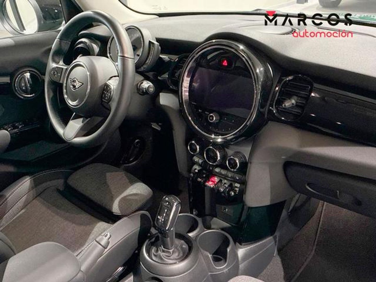 MINI MINI 5 Puertas Cooper 100 kW (136 CV)