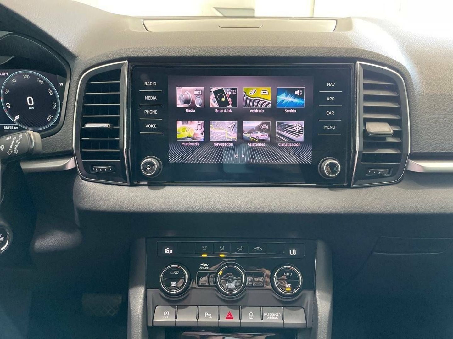 Skoda Karoq 2.0 TDI Ambition 4X4 DSG 110 kW (150 CV)