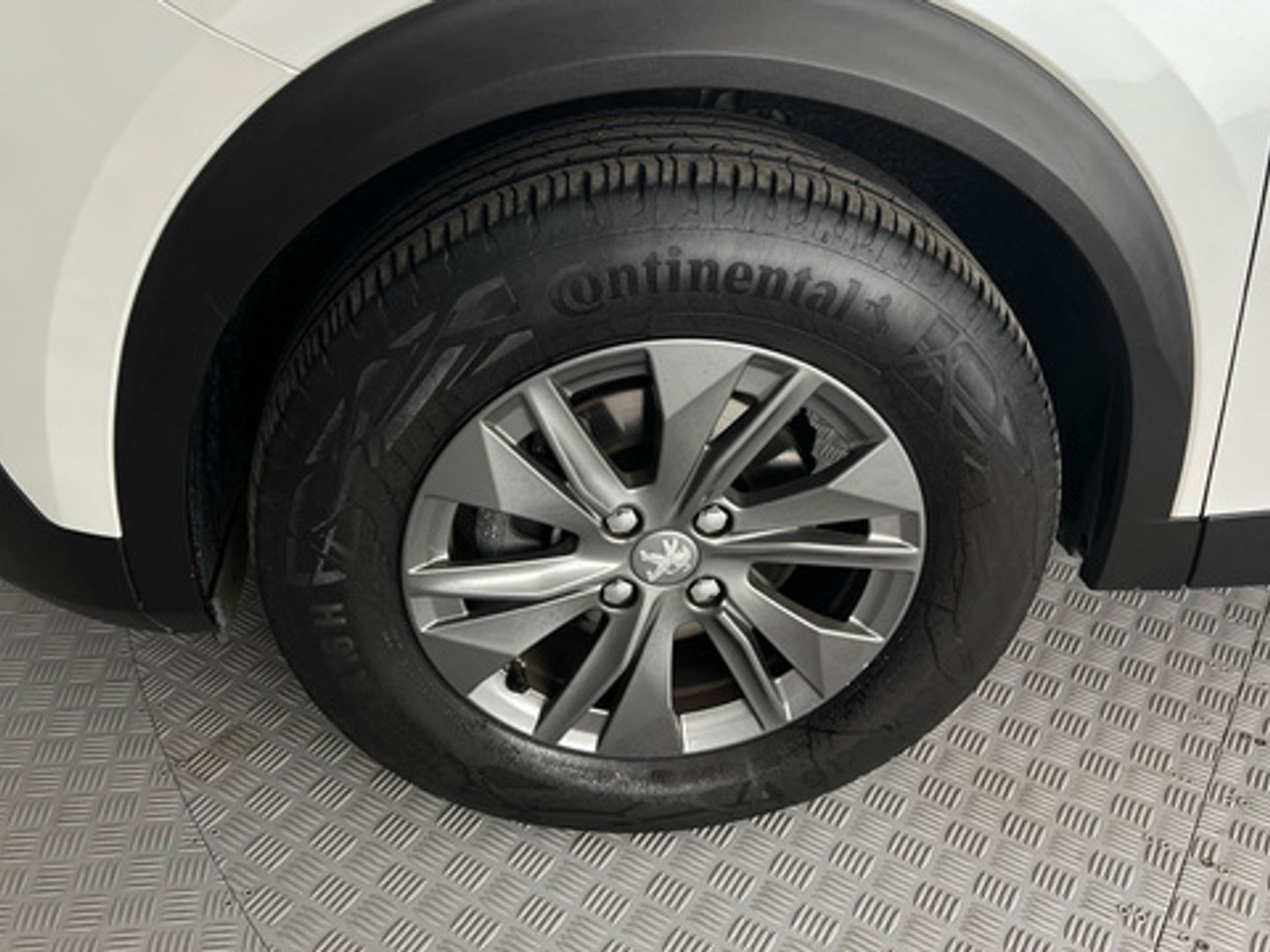 Peugeot 2008 Puretech 100 S&S Active Pack 75 kW (100 CV)