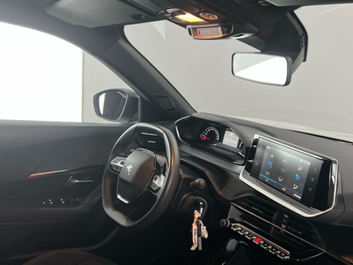 Peugeot 2008 Puretech 100 S&S Active Pack 75 kW (100 CV)