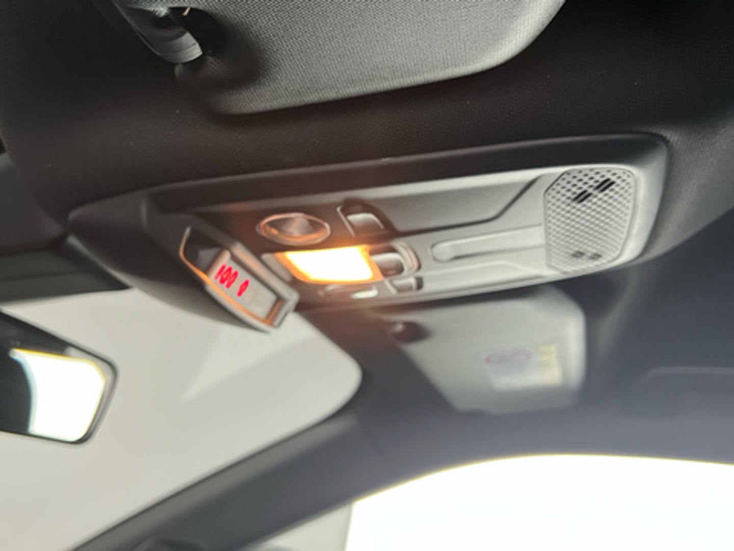 Peugeot 2008 Puretech 100 S&S Active Pack 75 kW (100 CV)