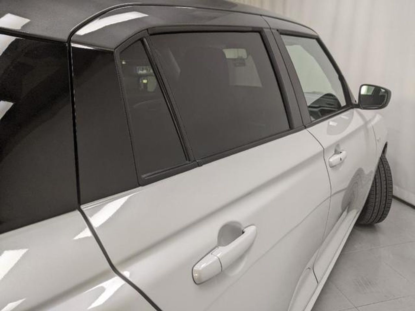 Suzuki Swift 1.2 Mild Hybrid S2 61 kW (83 CV)
