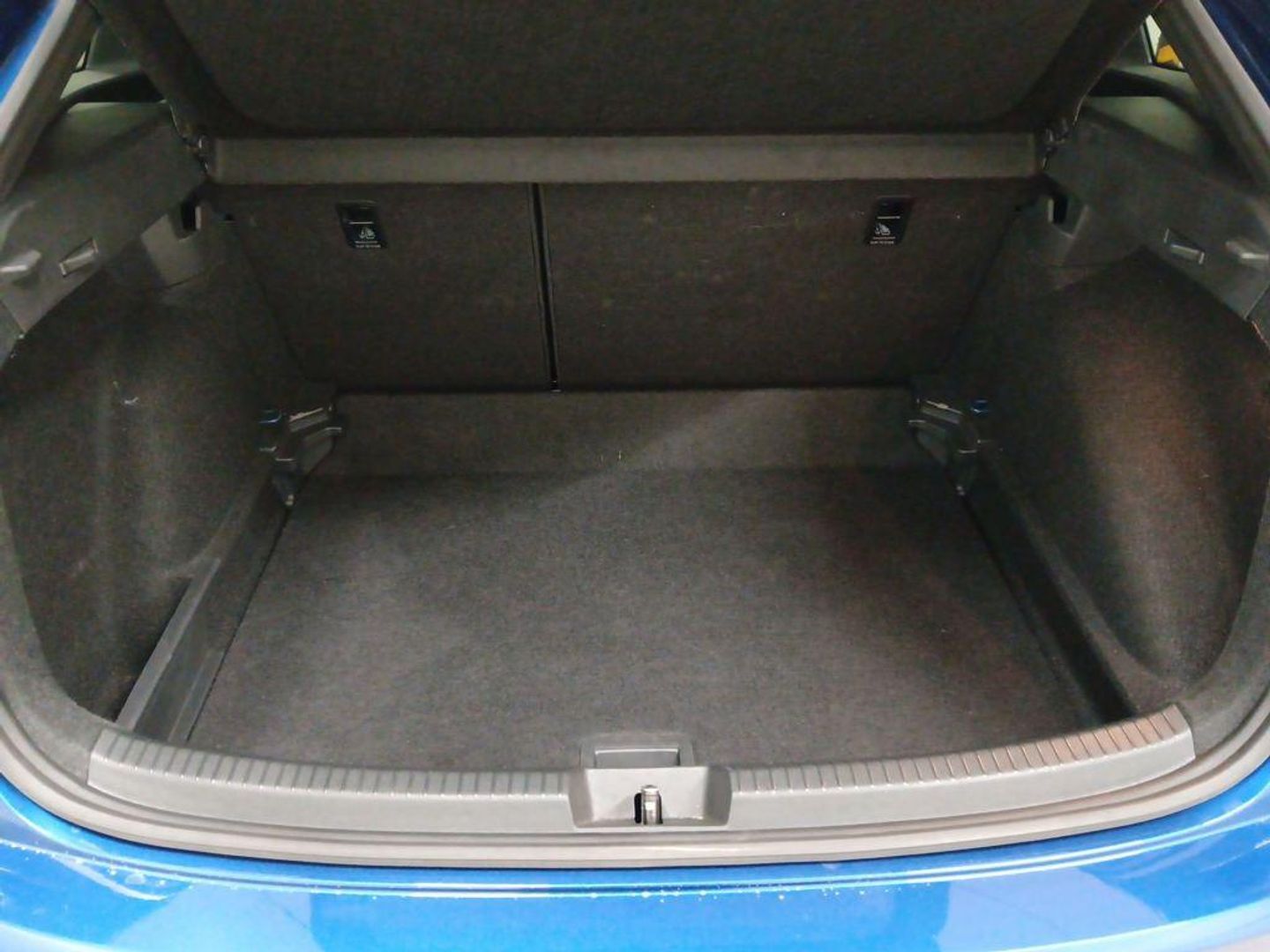 Volkswagen Taigo R-Line 1.0 TSI 85 kW (115 CV) DSG