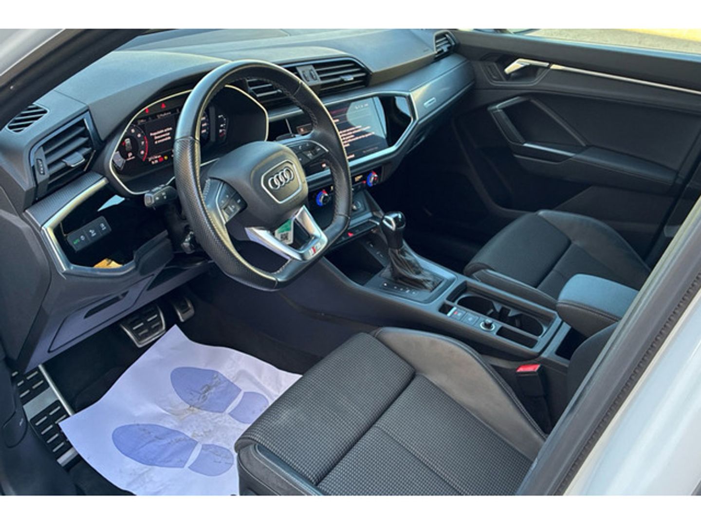 Audi Q3 Black line 35 TFSI 110 kW (150 CV) S tronic