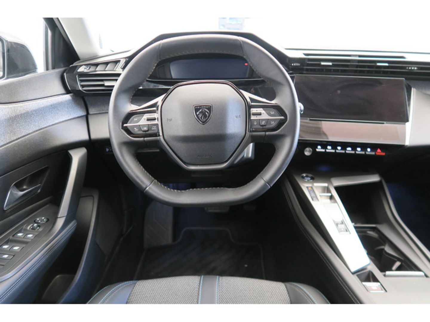 Peugeot 308 PureTech 130 S&S Allure Pack EAT8 96 kW (130 CV)