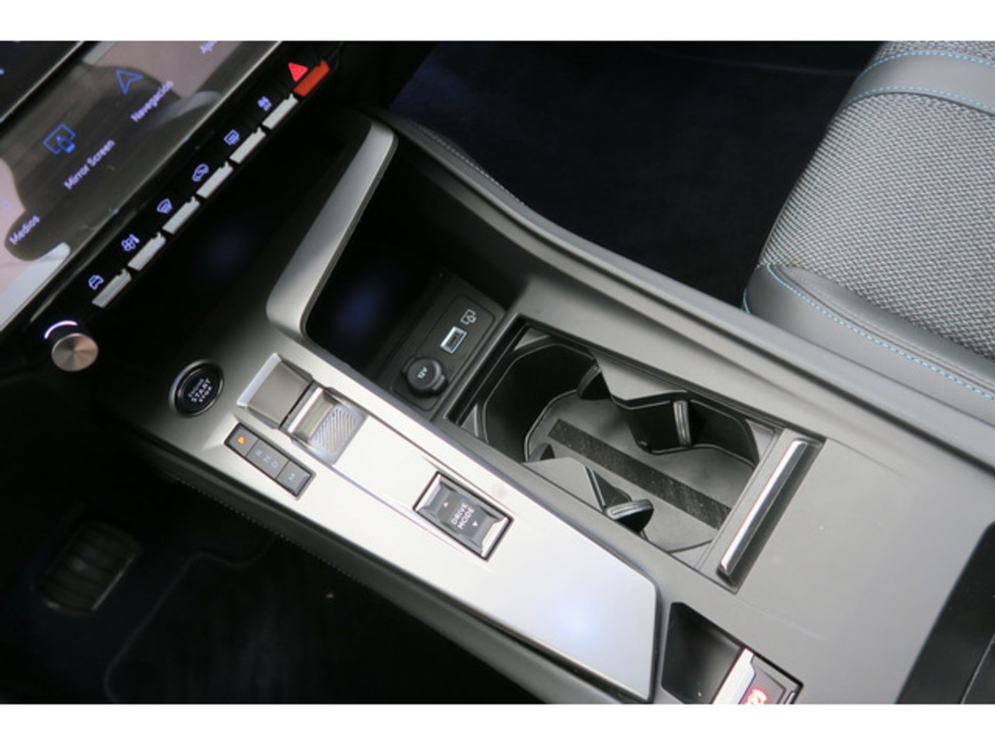 Peugeot 308 PureTech 130 S&S Allure Pack EAT8 96 kW (130 CV)