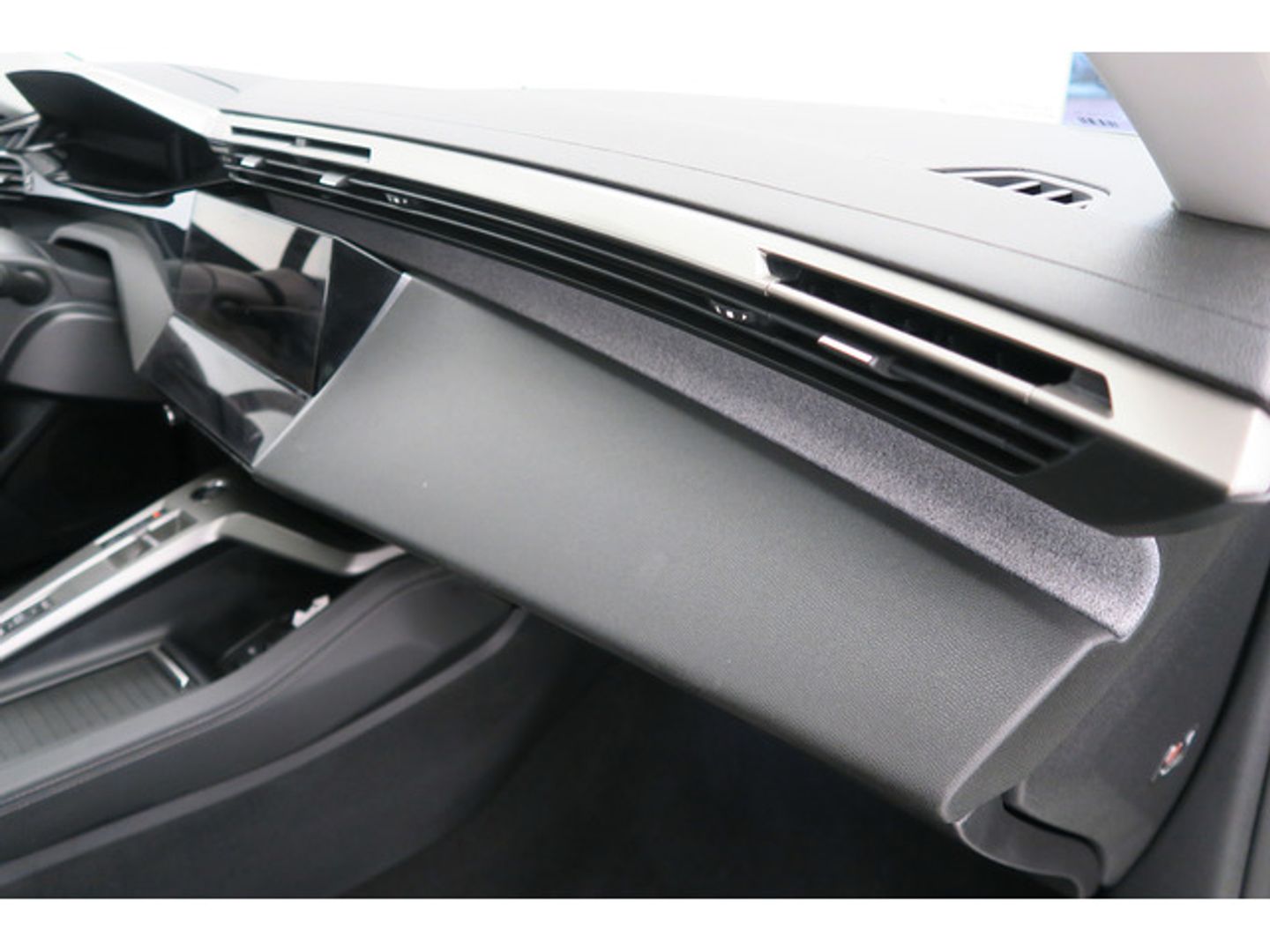 Peugeot 308 PureTech 130 S&S Allure Pack EAT8 96 kW (130 CV)