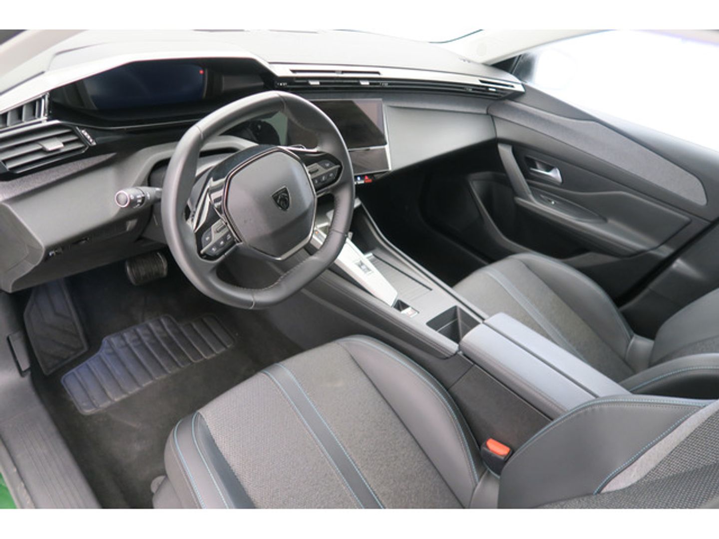 Peugeot 308 PureTech 130 S&S Allure Pack EAT8 96 kW (130 CV)