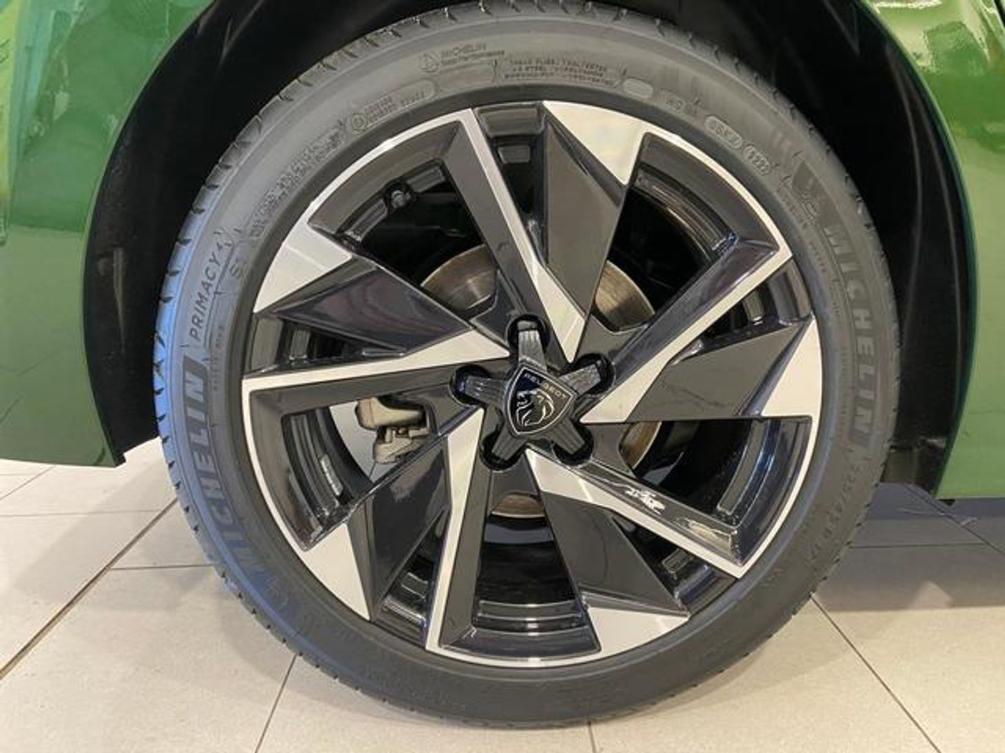 Peugeot 308 BlueHDi 130 S&S Allure EAT8 96 kW (130 CV)