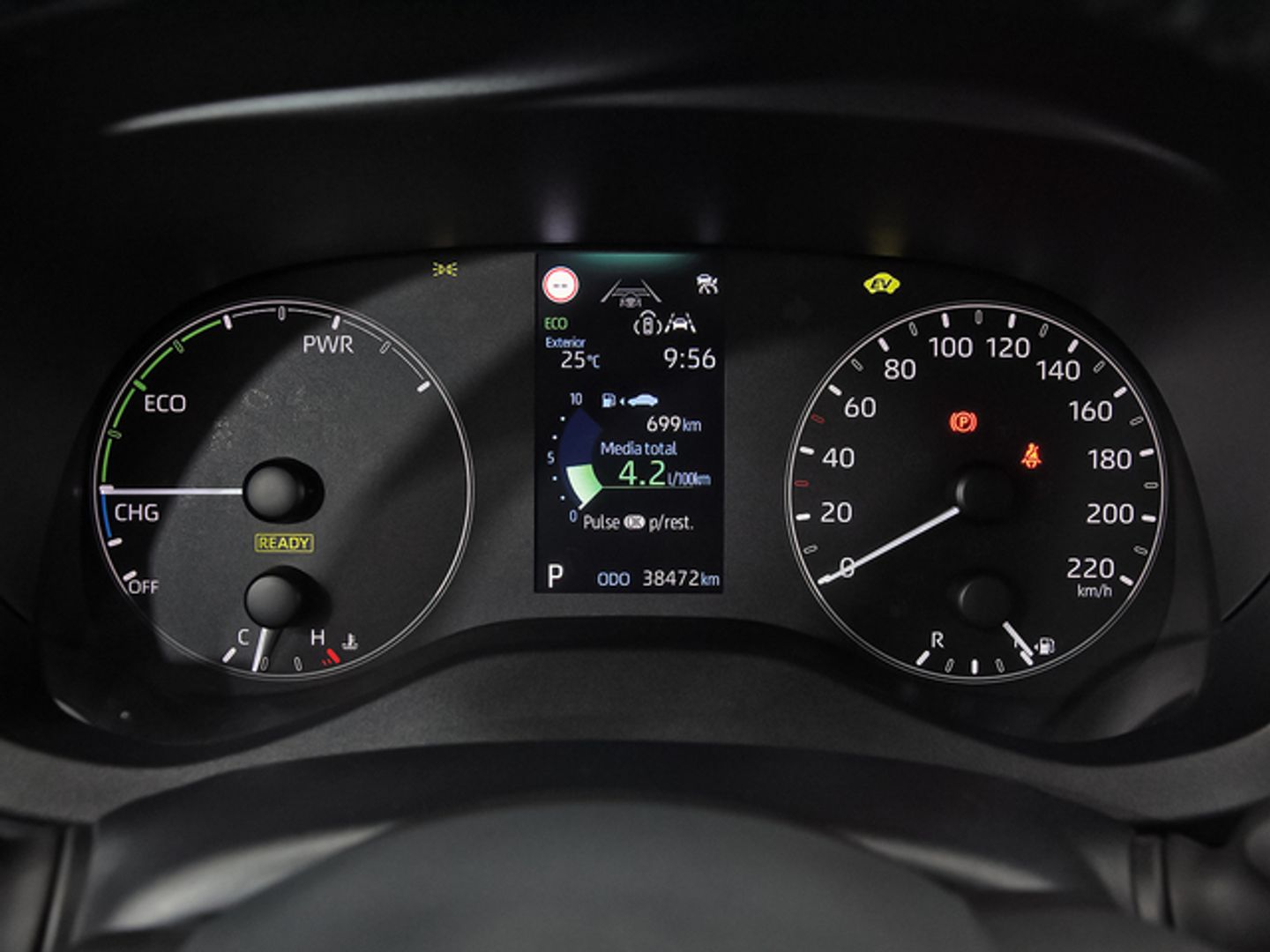 Toyota Yaris 120H Active Plus 85 kW (116 CV) Negro Sedan