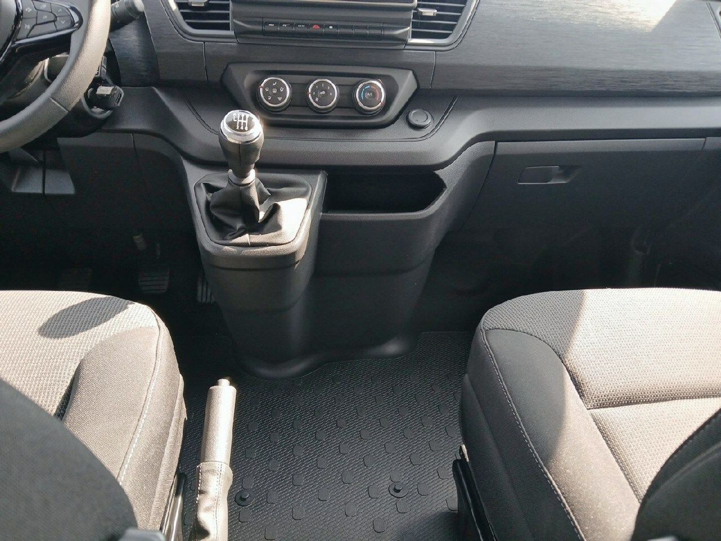 Renault Trafic Authentic Largo Energy Blue dCi 81 kW (110 CV)