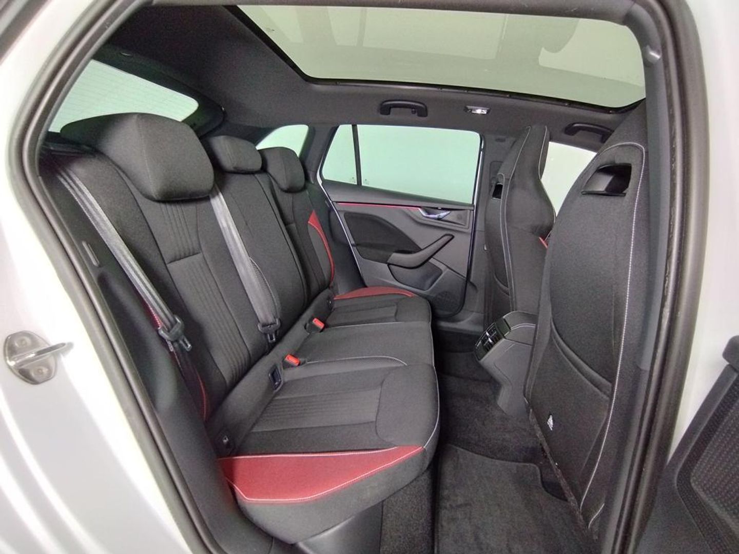 Skoda Scala 1.0 TSI Montecarlo DSG 81 kW (110 CV)