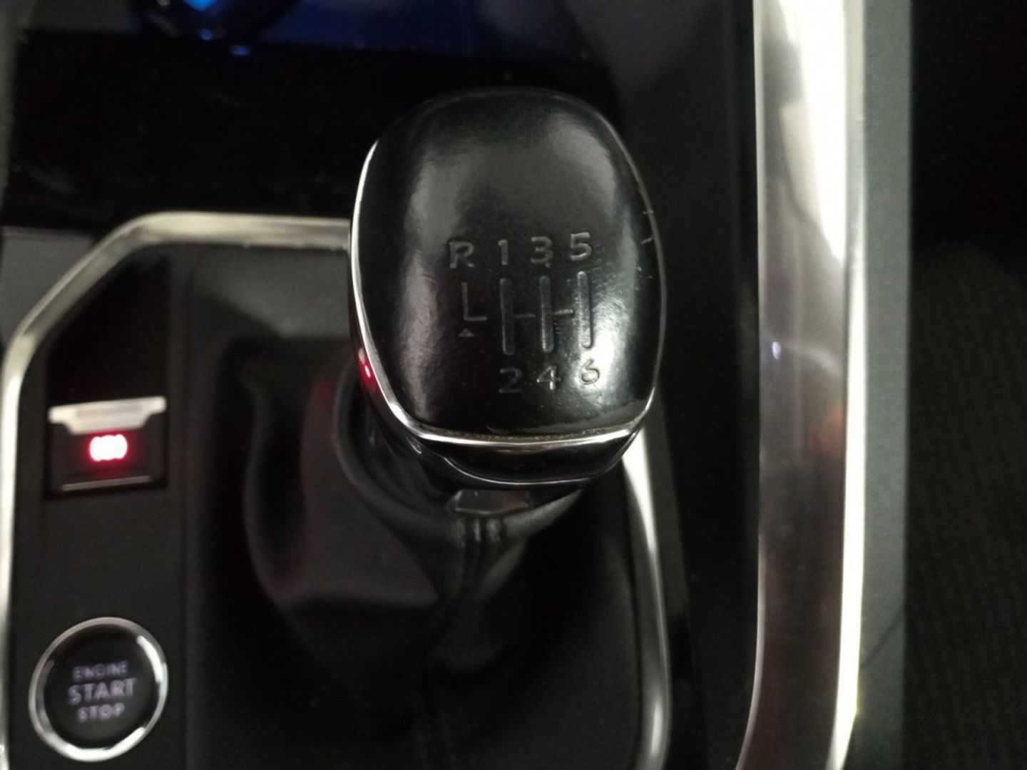 Peugeot 3008 PureTech 130 S&S Allure 96 kW (130 CV)