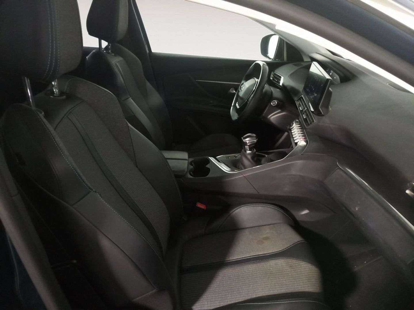 Peugeot 3008 PureTech 130 S&S Allure 96 kW (130 CV)
