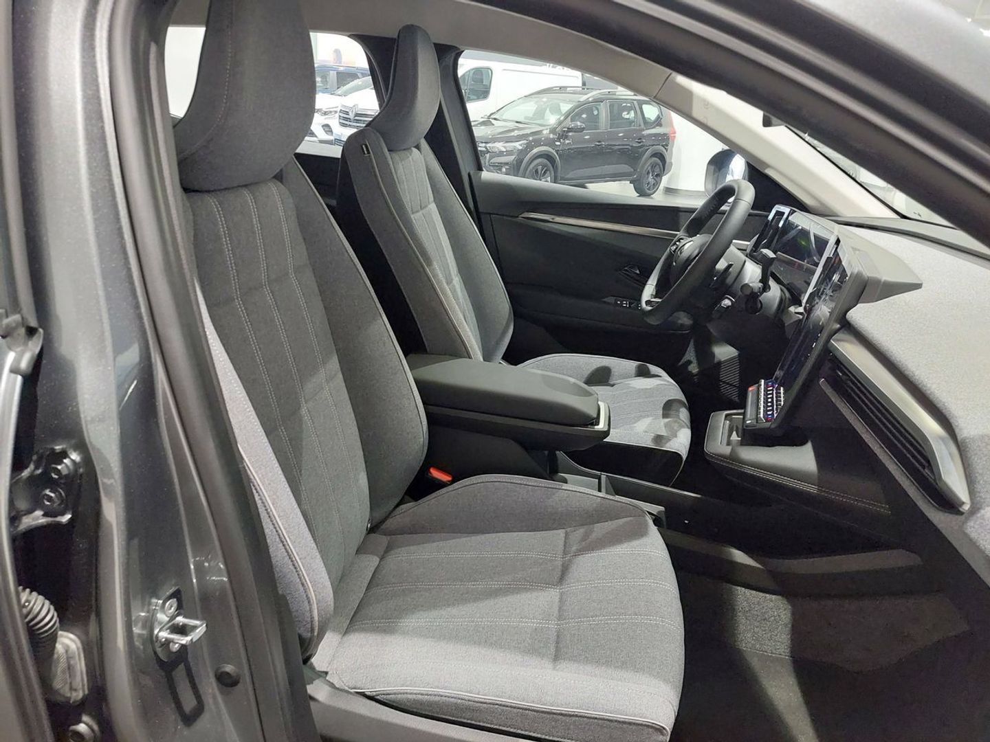 Renault Megane E-Tech Evolution ER EV60 Super Charge 96 kW (130 CV) Gris Sedan