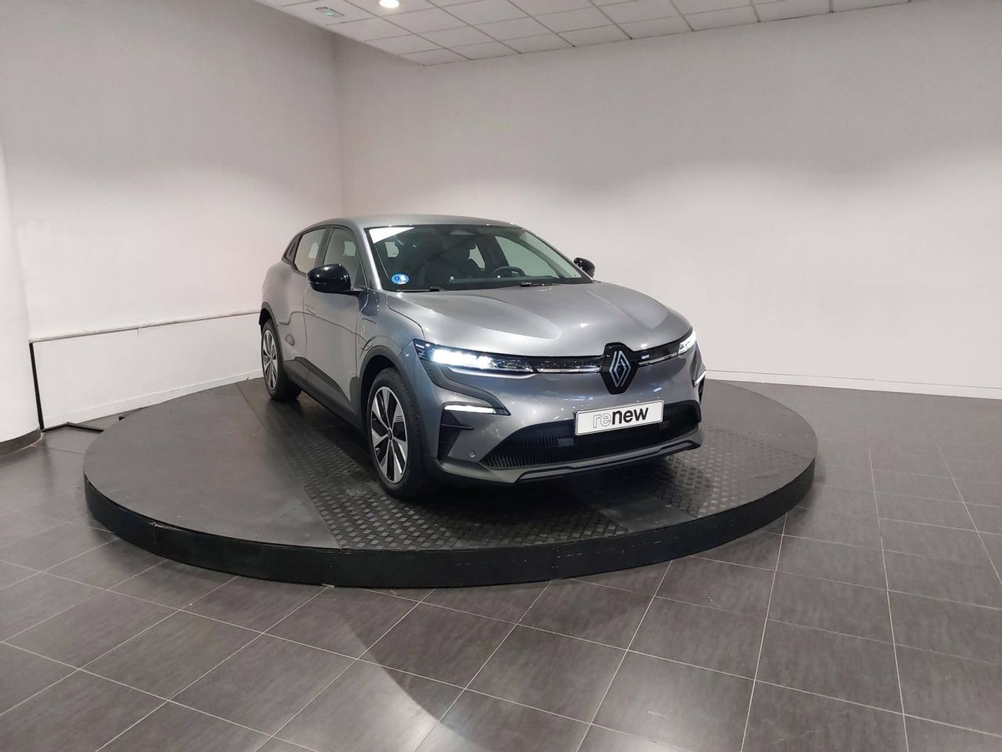 Renault Megane E-Tech Evolution ER EV60 Super Charge 96 kW (130 CV) Gris Sedan