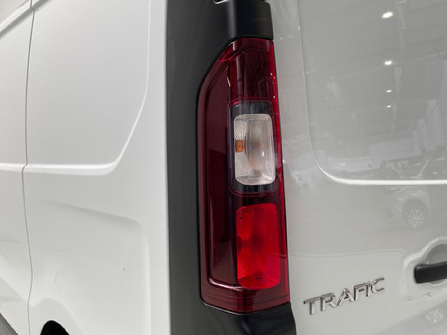 Renault Trafic Furgon L1H1 Blue dCi 96 Kw (130 CV)