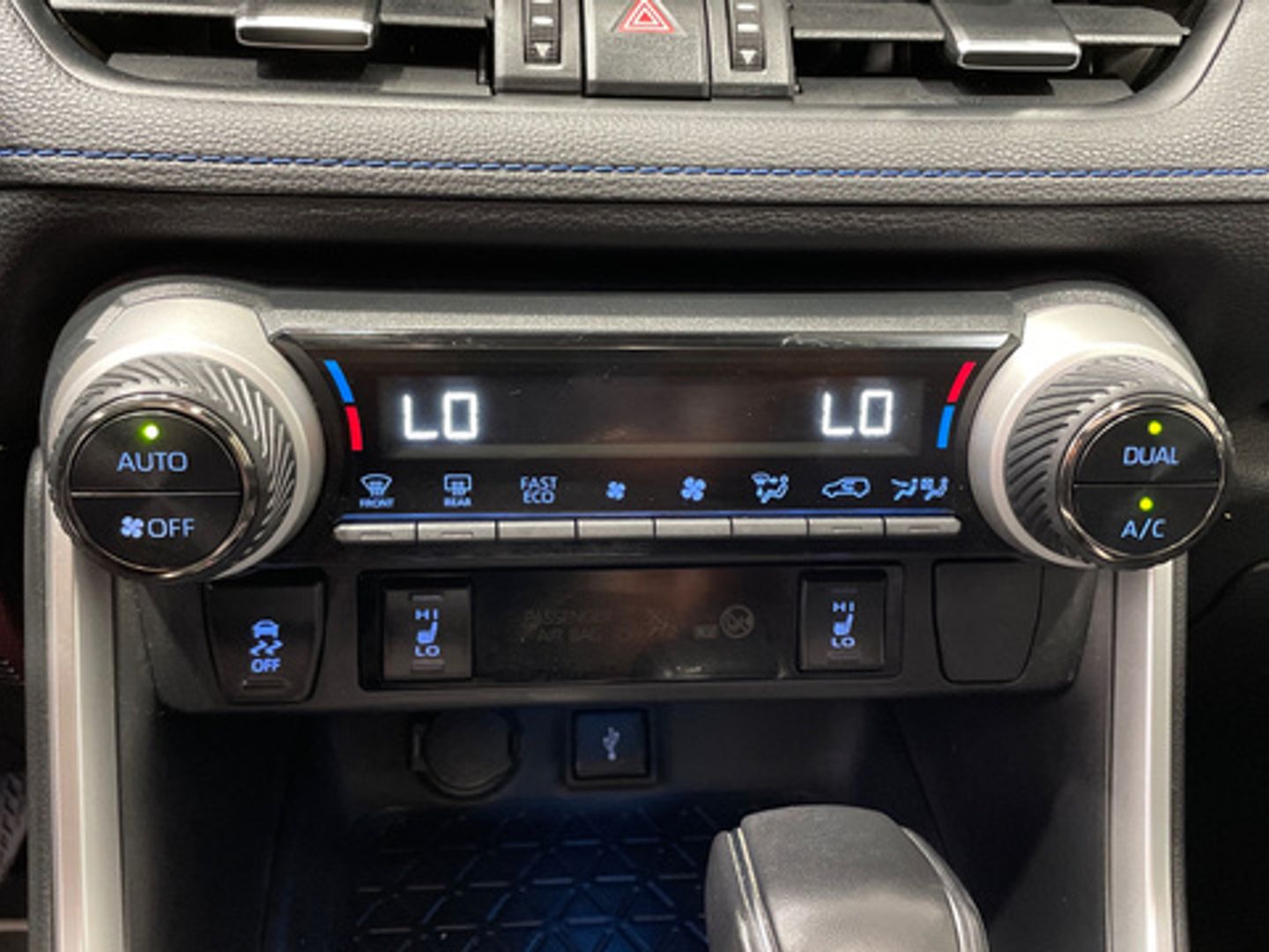 Toyota Rav4 2.5l hybrid Style 4WD 163 kW (222 CV)