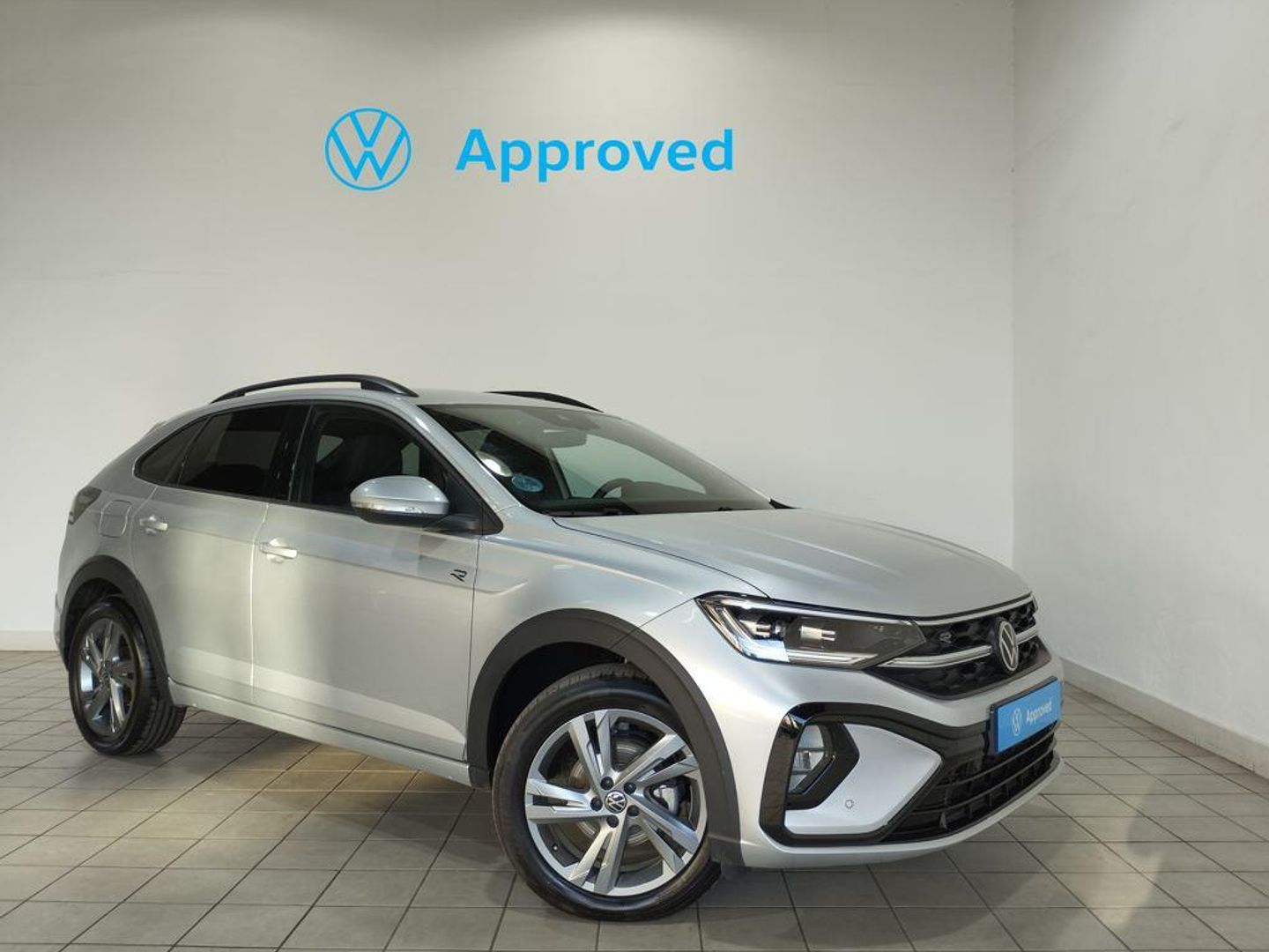Volkswagen Taigo R-Line 1.0 TSI 85 kW (115 CV) Gris Plata SUV