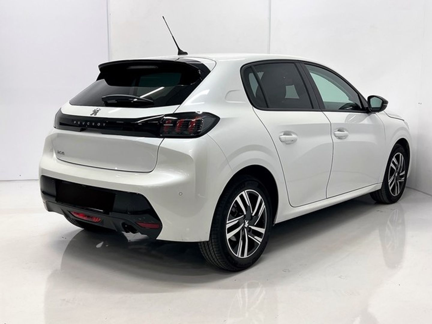 Peugeot 208 PureTech 100 Allure Pack 75 kW (100 CV)