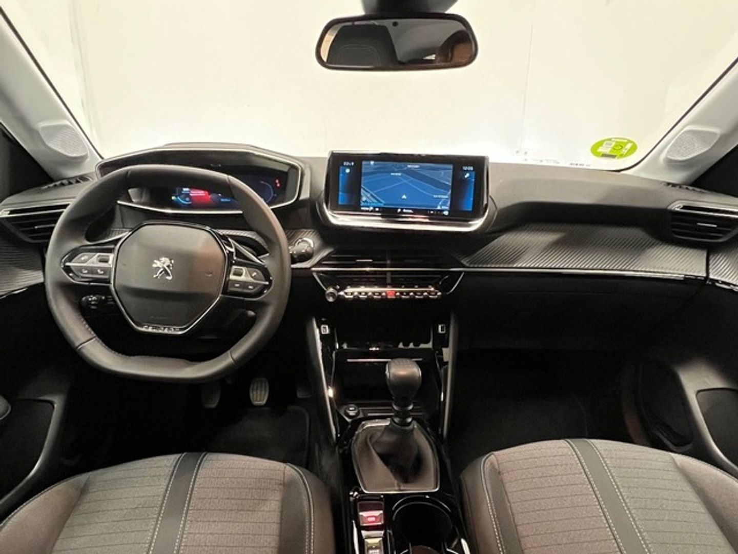 Peugeot 208 PureTech 100 Allure Pack 75 kW (100 CV)