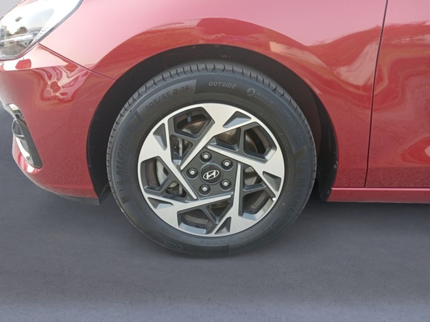 Hyundai i30 1.0 TGDI 48V Klass 74 kW (100 CV)