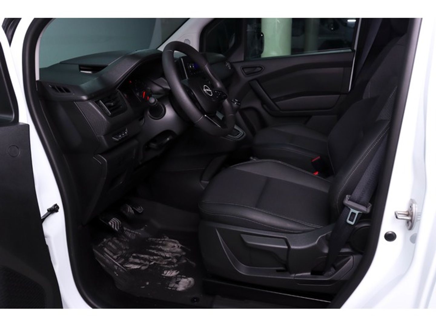 Nissan Townstar Furgon 1.3 G Comfort L1 96 kW (130 CV) Blanco Industrial