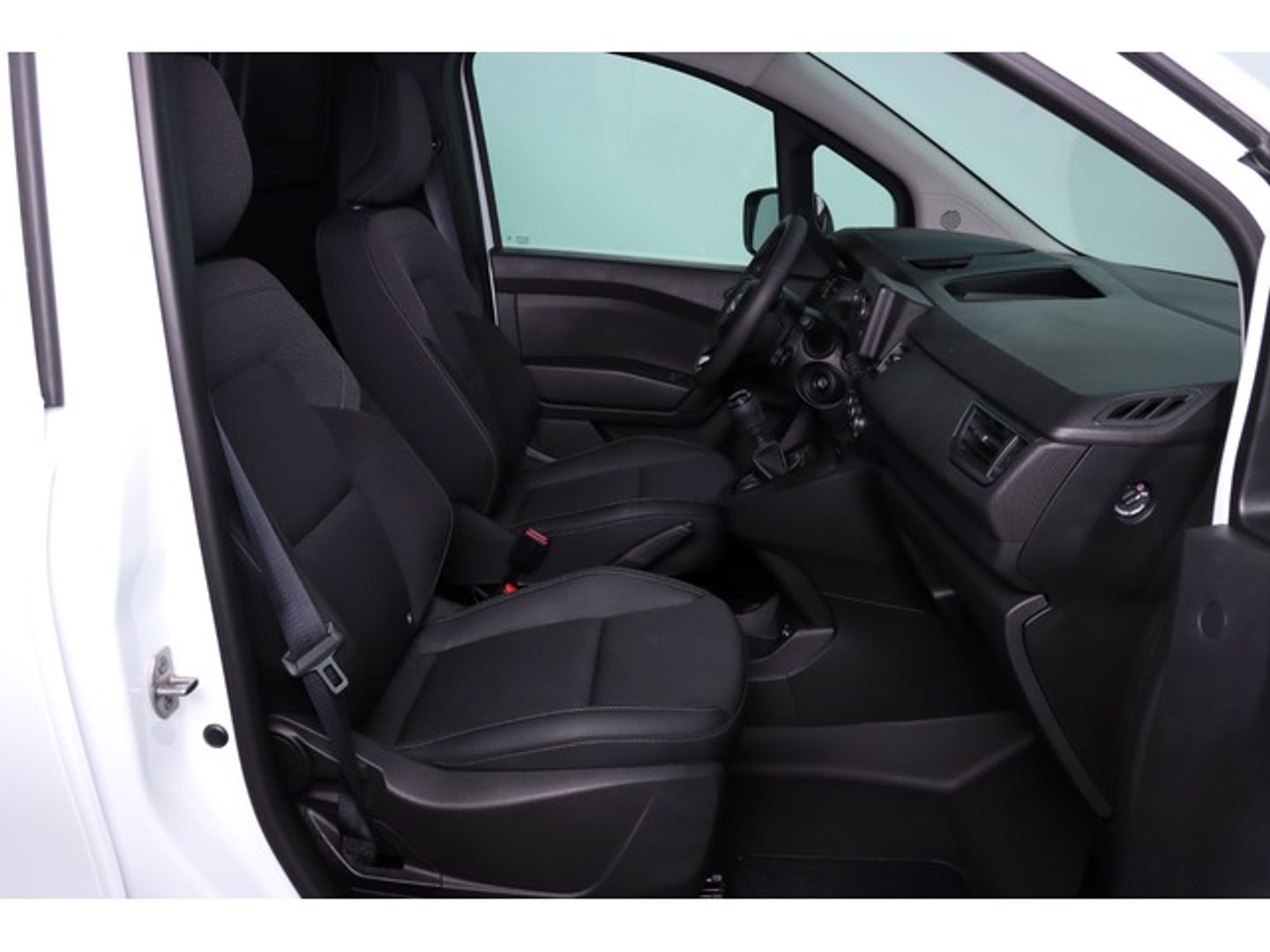 Nissan Townstar Furgon 1.3 G Comfort L1 96 kW (130 CV) Blanco Industrial