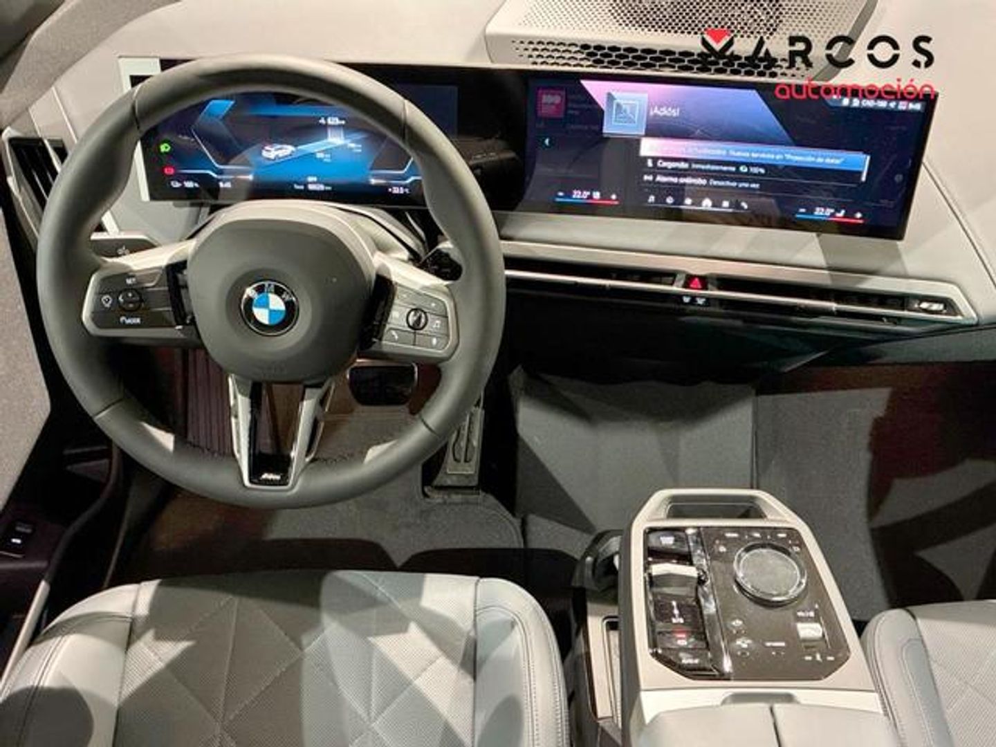 BMW iX xDrive60 400 kW (544 CV) Gris All Terrain / Pick-up