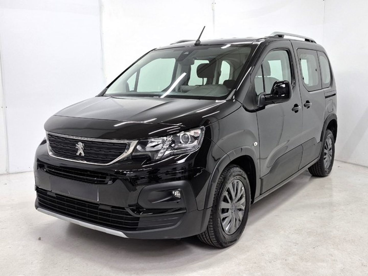 Peugeot Rifter BlueHDi 100 S&S Allure Standard 73 kW (100 CV) Negro Minivan