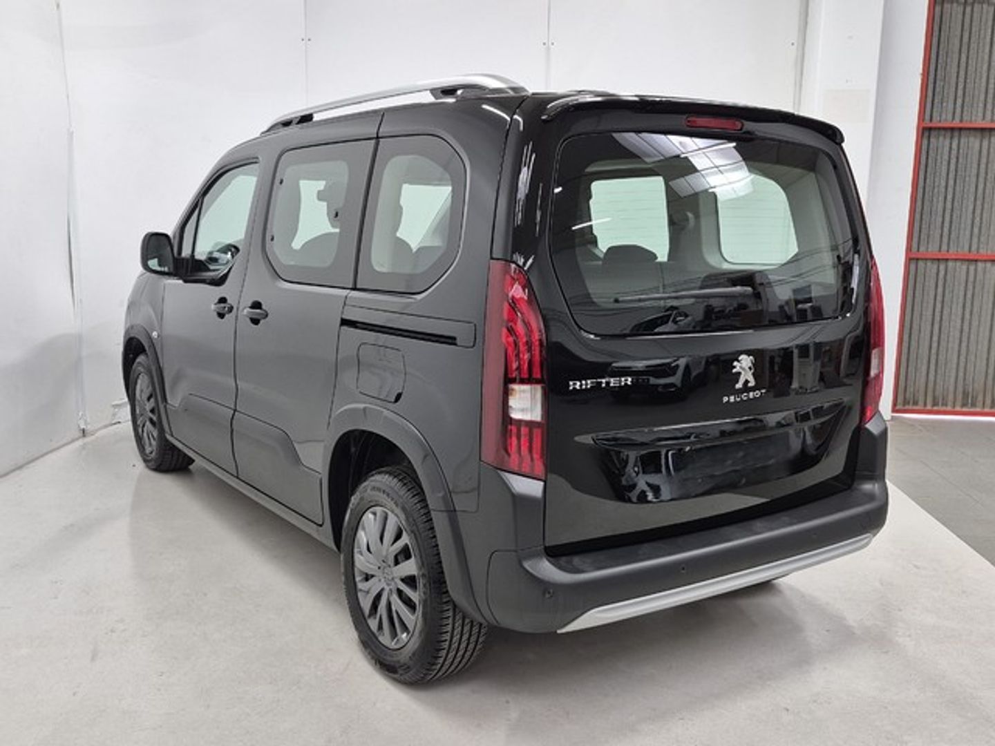 Peugeot Rifter BlueHDi 100 S&S Allure Standard 73 kW (100 CV)
