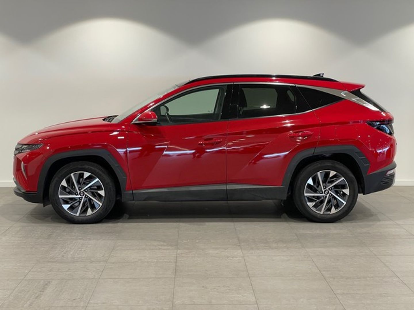 Hyundai Tucson 1.6 TGDI 48V Tecno Sky DCT 110 kW (150 CV)