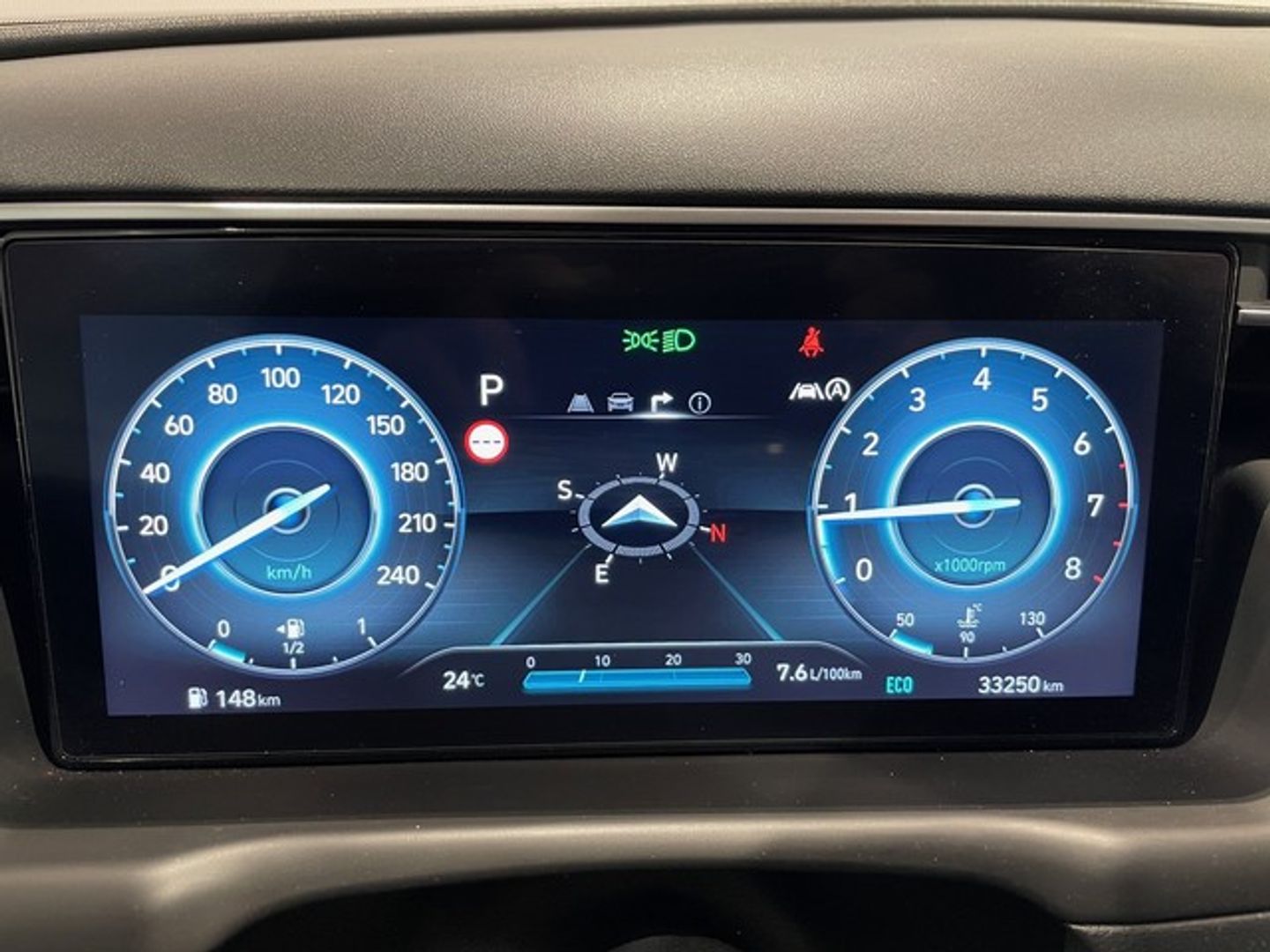 Hyundai Tucson 1.6 TGDI 48V Tecno Sky DCT 110 kW (150 CV)