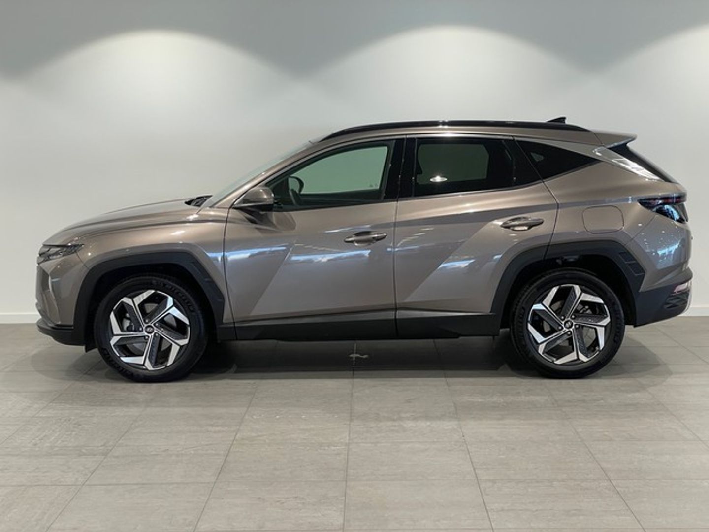 Hyundai Tucson 1.6 TGDI HEV Tecno Sky Auto 169 kW (230 CV)