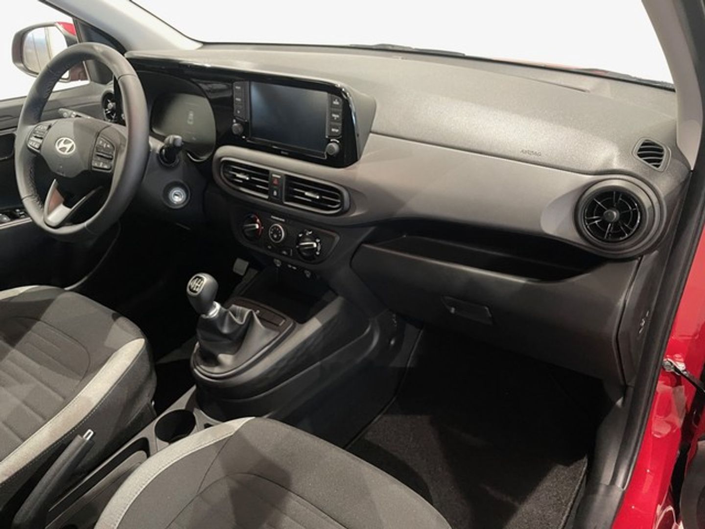 Hyundai i10 1.0 Klass 49 kW (67 CV) Rojo Utilitarian